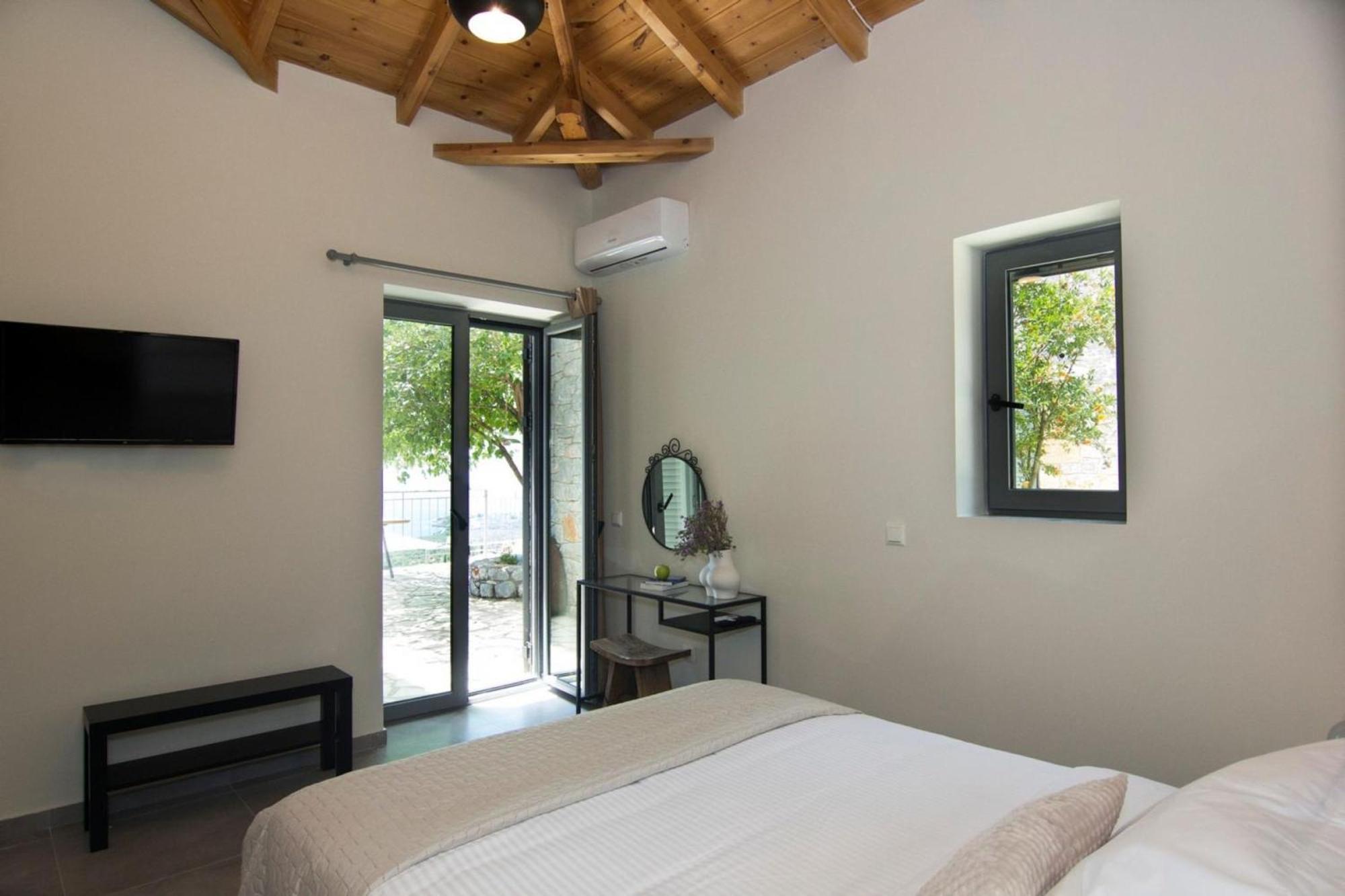 Irini Villa By Elrin Villas Mani Neokhorion  Exterior foto